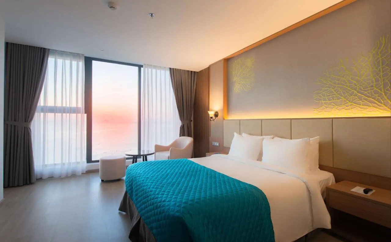 Navada Beach Hotel Nha Trang