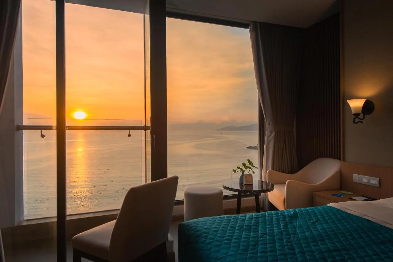 Navada Beach Hotel Nha Trang