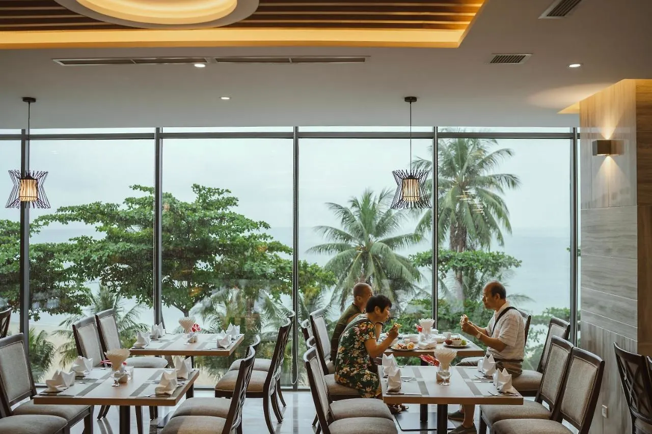 Navada Beach Hotel Nha Trang