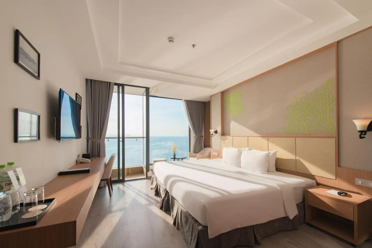 Navada Beach Hotel Nha Trang