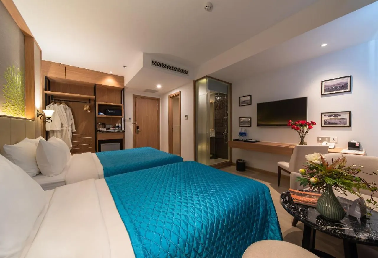 Navada Beach Hotel Nha Trang