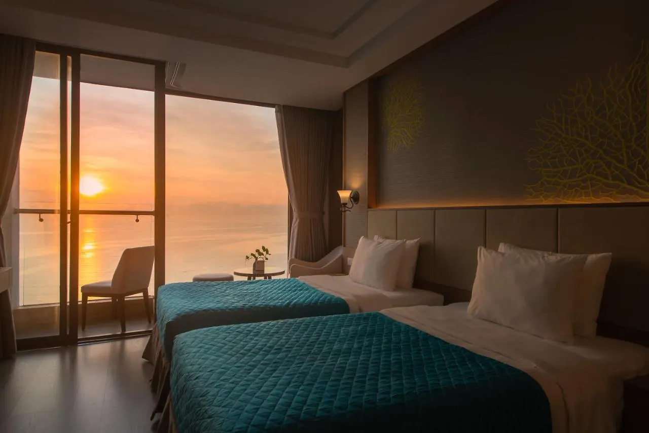 Navada Beach Hotel Nha Trang