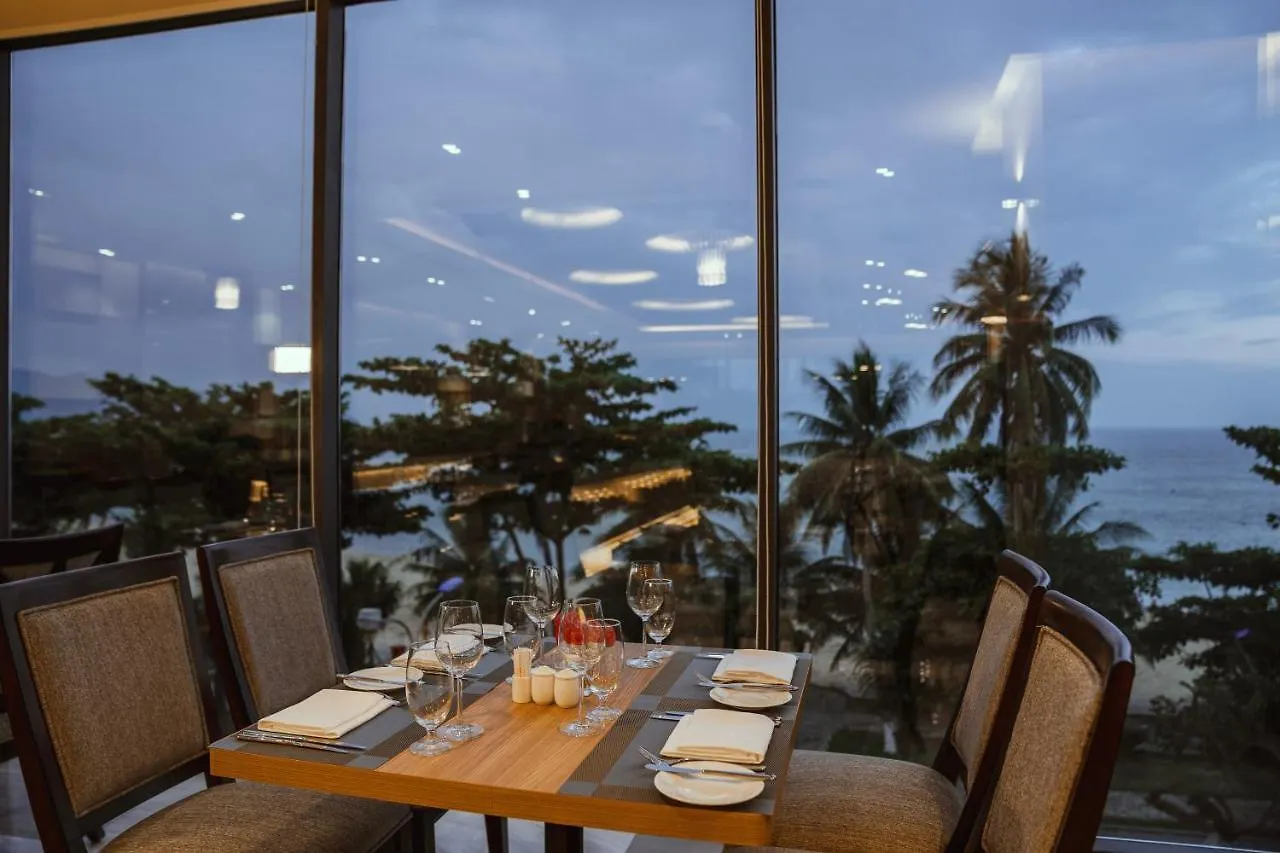 Navada Beach Hotel Nha Trang